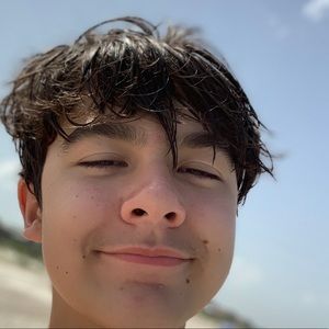 Meet your Posher, Connor